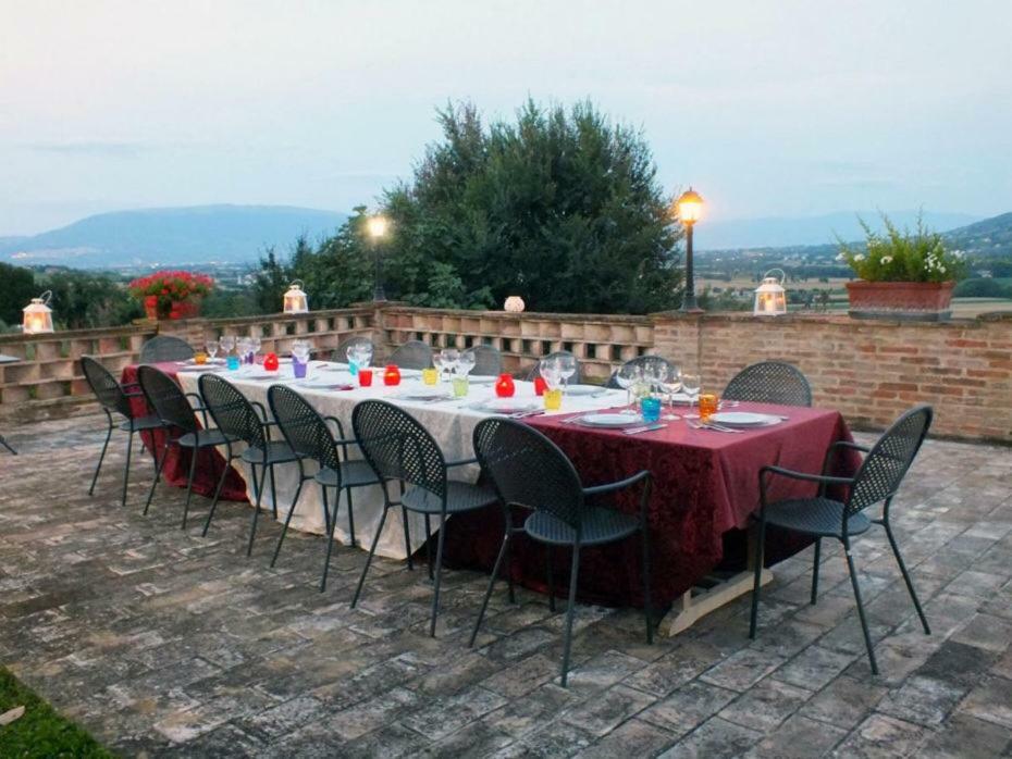 Agriturismo Wine Casale Villa Chiara Torgiano Exterior foto